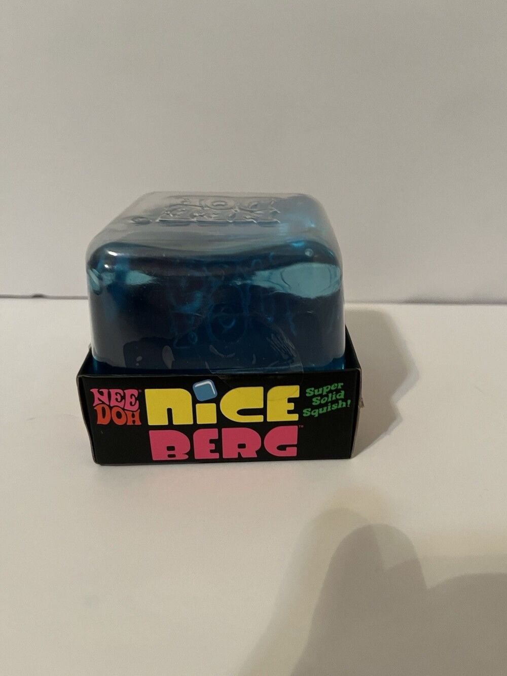 NeeDoh Nice Berg – Authentic Schylling Giant Ice Cube Sensory Squish Toy (Blue)